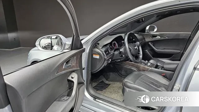 Audi New A6 2018 Серебристо-серый из Кореи, фото 2