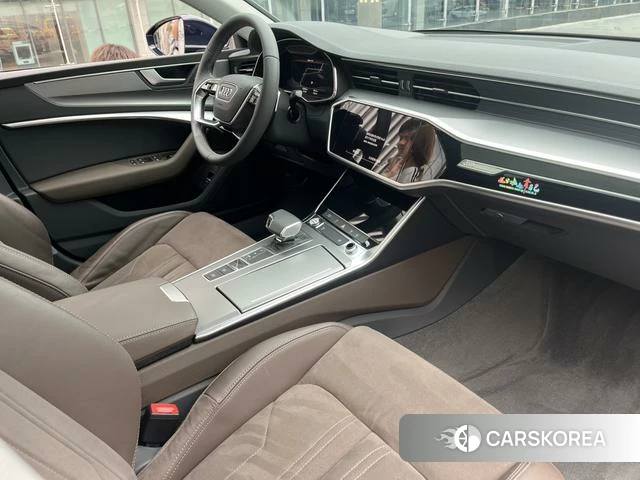 Audi A7L 2023 Синий из Китая, фото 2