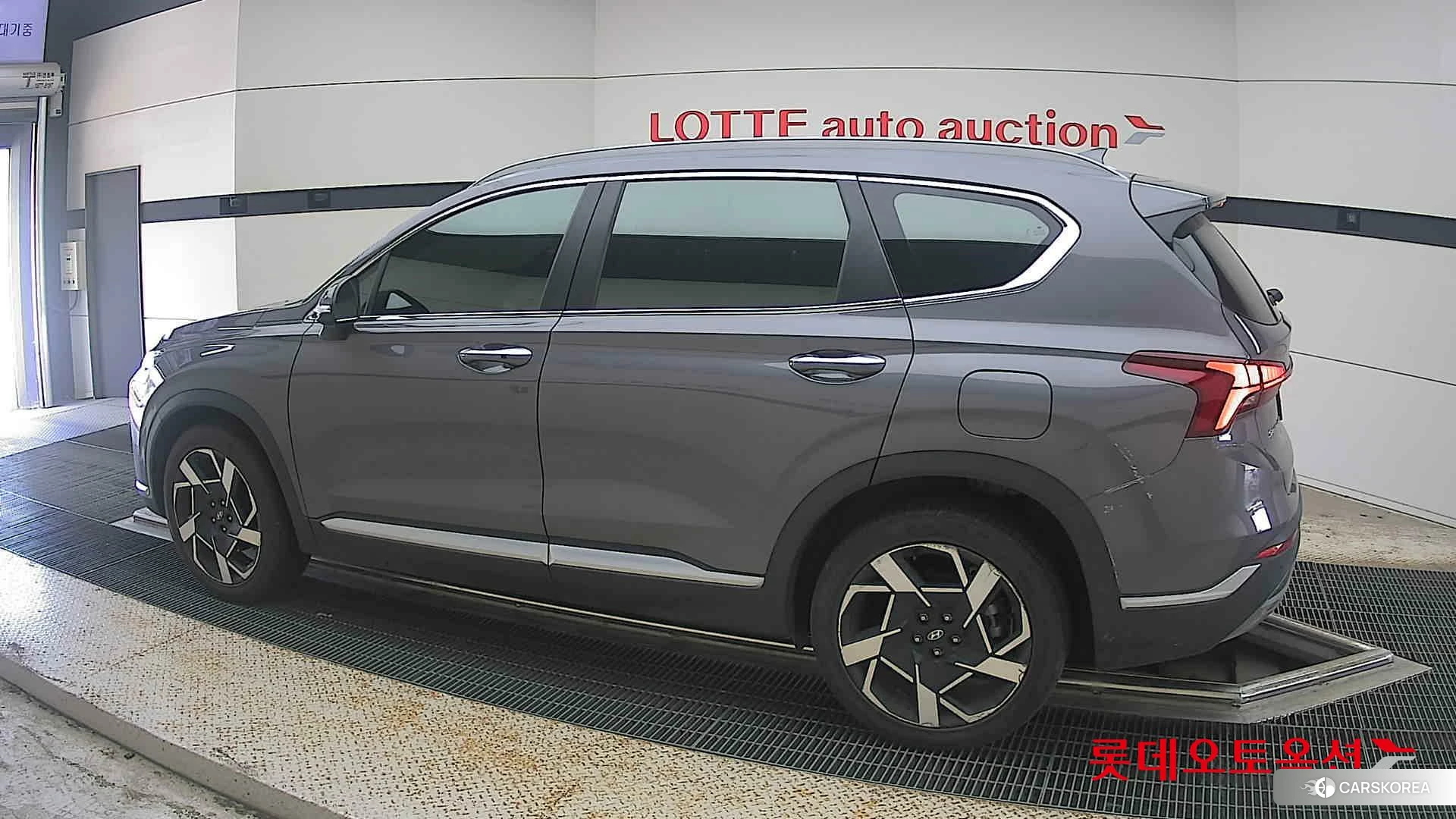 Hyundai Santa Fe 2021 Другое из Кореи, фото 2