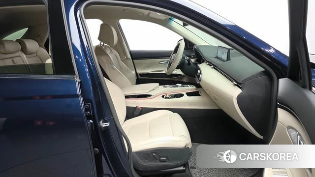 Genesis GV70 2022 Синий из Кореи, фото 2