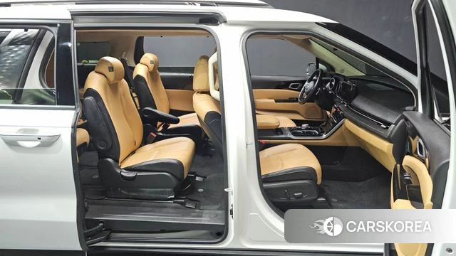 Kia Carnival 4th generation 2021 Белый из Кореи, фото 2