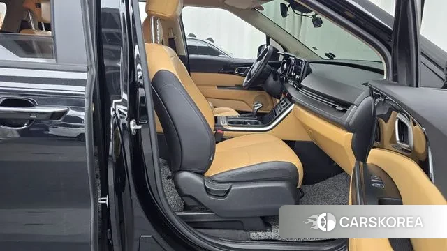 Kia Carnival 4th generation 2022 Черный из Кореи, фото 2