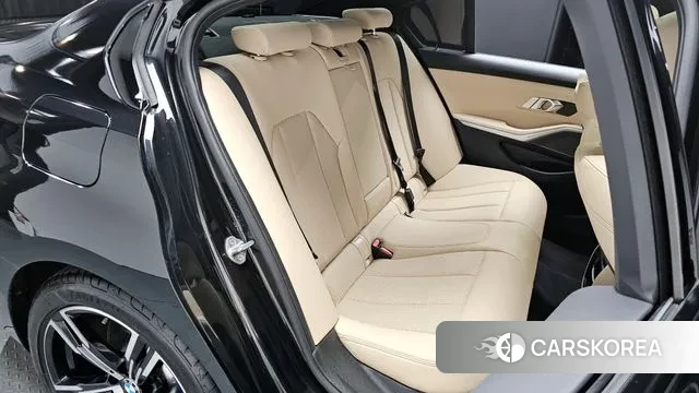 BMW 3 Series (G20) 2024 Черный из Кореи, фото 2