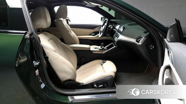 BMW 4 Series (G22) 2022 Зеленый из Кореи, фото 2