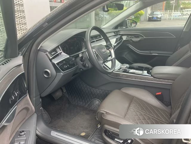 Audi A8 2024 Черный из Китая, фото 2