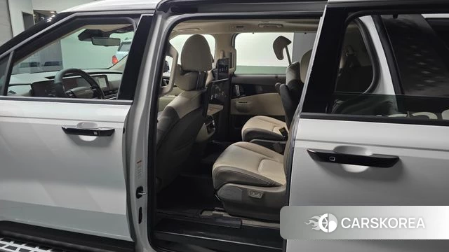 Kia The New Carnival 4th Generation id 4229846 из Кореи 2