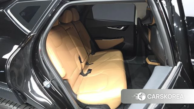 Kia EV6 2023 Черный из Кореи, фото 2