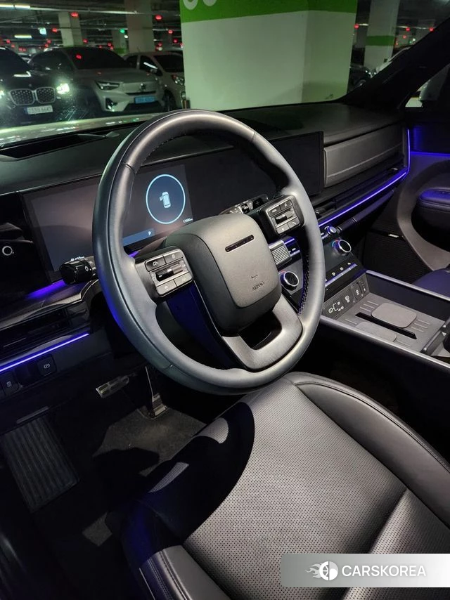 Hyundai Santa Fe (MX5) 2024 Белый из Кореи, фото 2