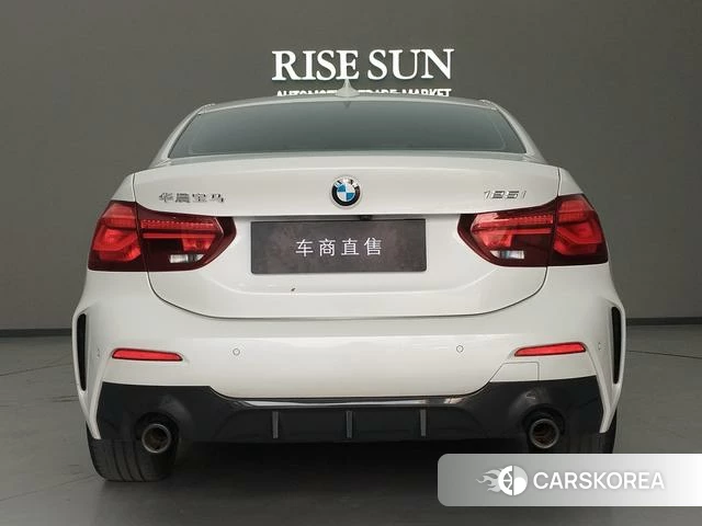 BMW 1 series 2023 Белый из Китая, фото 2