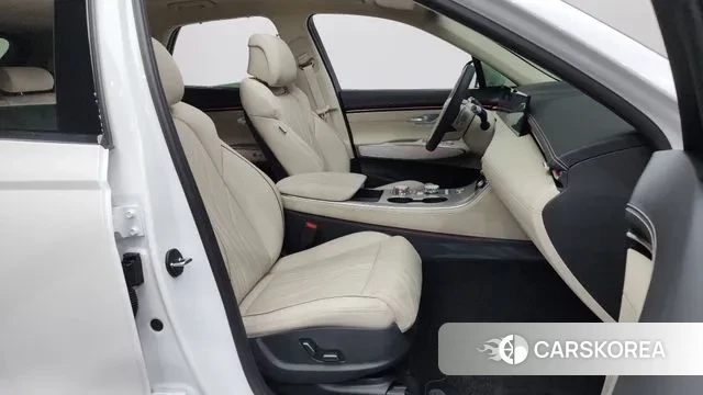 Genesis GV70 2025 Белый из Кореи, фото 2