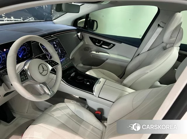Mercedes-Benz EQE SUV X294 2026 Белый из Кореи, фото 2