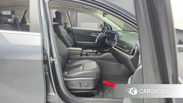 Kia Sportage 5th Generation 2022 Серый из Кореи, фото 2