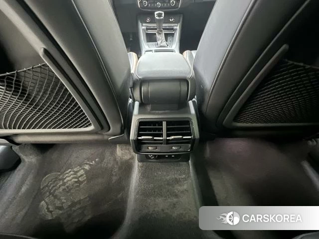 Audi Q3 2021 Белый из Китая, фото 2