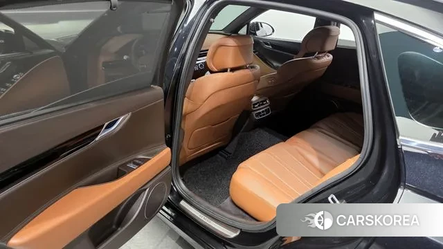 Genesis G80 (RG3) 2022 Черный из Кореи, фото 2
