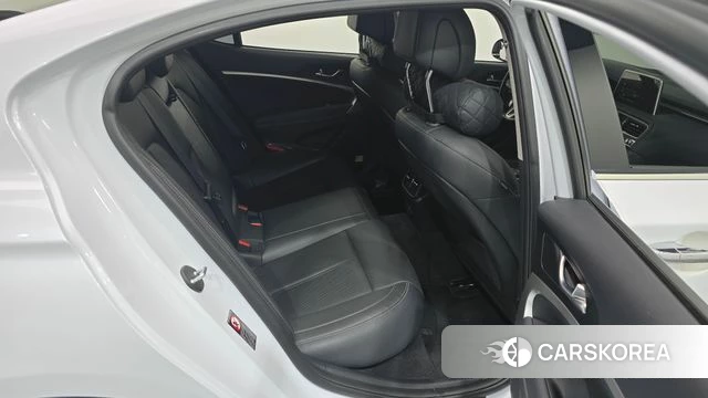 Genesis G70 2019 Белый из Кореи, фото 2