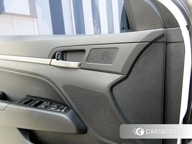 Hyundai The New Avante AD 2018 Белый из Кореи, фото 2