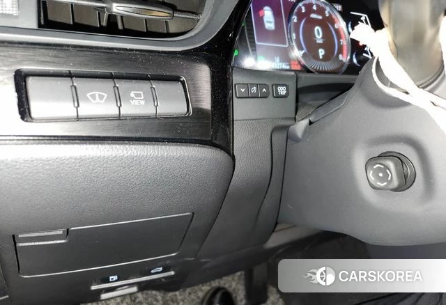 Lexus ES300h 7th generation 2023 Серый из Кореи, фото 2