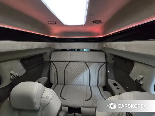 Kia The New Carnival 4th Generation 2024 Черный из Кореи, фото 2