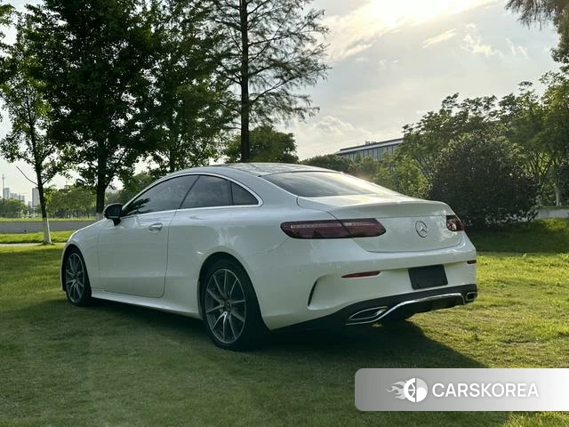 Mercedes-Benz E-class (imported) 2021 Белый из Китая, фото 2