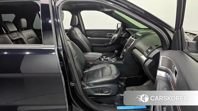 Ford Explorer 2019 Черный из Кореи, фото 2