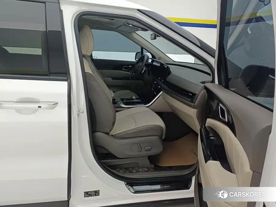 Kia Carnival 2022 Белый из Китая, фото 2