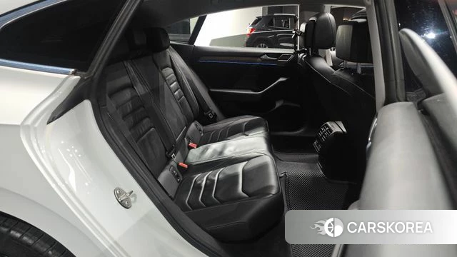 Volkswagen Arteon 2019 Белый из Кореи, фото 2