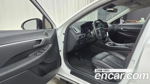 Hyundai Sonata (DN8) 2022 Белый из Кореи, фото 2