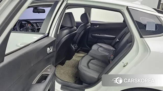 Kia The New K5 2nd generation 2018 Белый из Кореи, фото 2