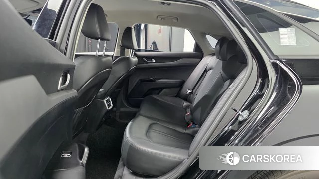 Kia K5 3rd generation 2023 Черный из Кореи, фото 2