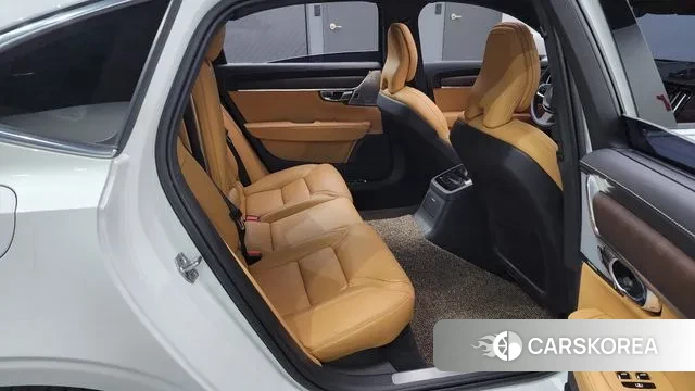Volvo S90 2022 Белый из Кореи, фото 2