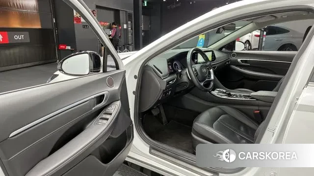 Hyundai Sonata (DN8) 2021 Белый из Кореи, фото 2