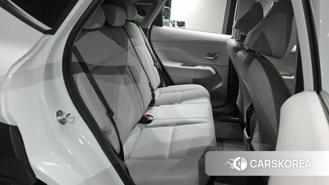 Hyundai Kona (SX2) 2025 Белый из Кореи, фото 2