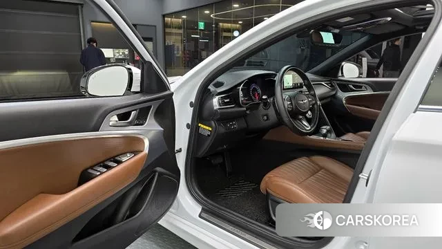 Genesis G70 2018 Белый из Кореи, фото 2