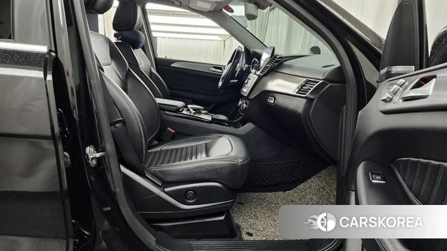 Mercedes-Benz GLE - Class W166 2018 Черный из Кореи, фото 2