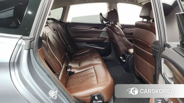 BMW 6 Series GT (G32) 2018 Серый из Кореи, фото 2