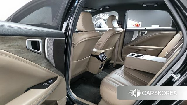 Kia K8 2022 Черный из Кореи, фото 2