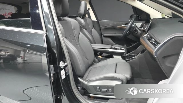 BMW 2 Series Active Tourer (U06) 2023 Черный из Кореи, фото 2