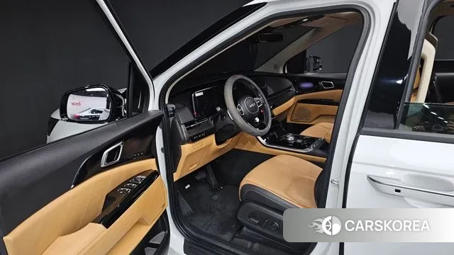 Kia Carnival 4th generation 2023 Белый из Кореи, фото 2