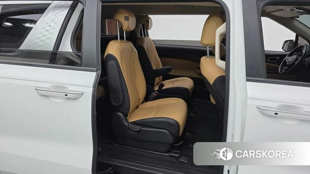 Kia Carnival 4th generation 2022 Белый из Кореи, фото 2
