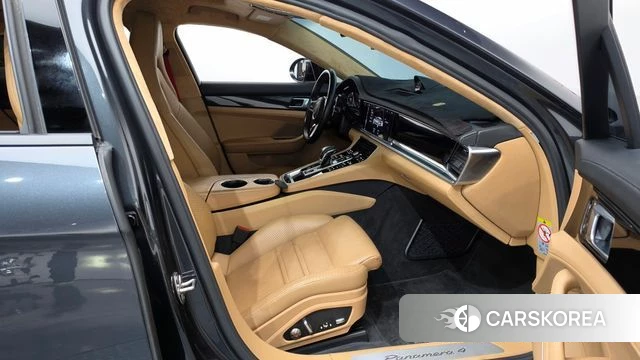 Porsche Panamera (971) 2018 Серый из Кореи, фото 2