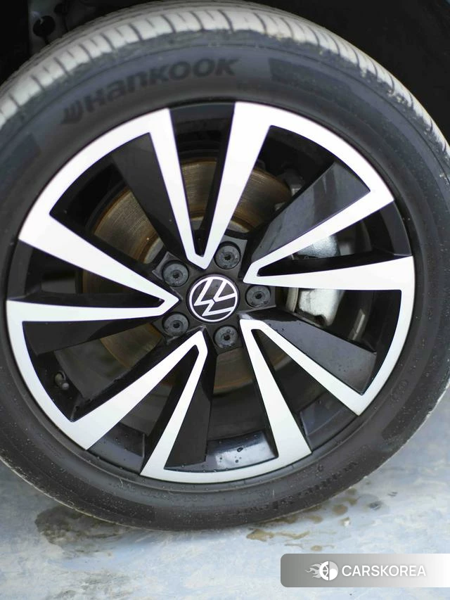Volkswagen Tuyue 2022 Белый из Китая, фото 2