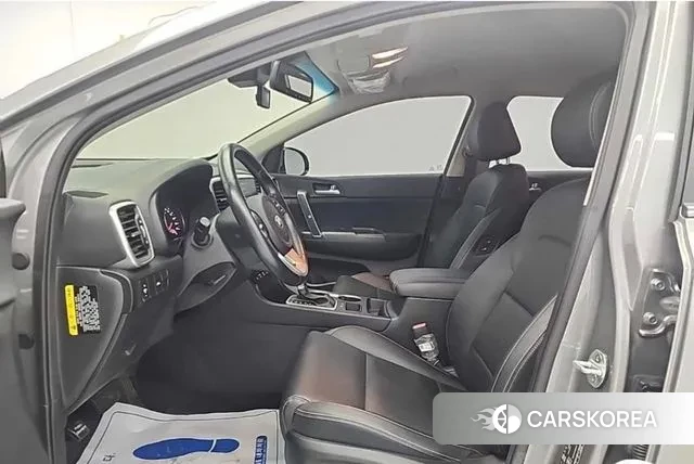 Kia Sportage The Bold 2019 Серебристо-серый из Кореи, фото 2