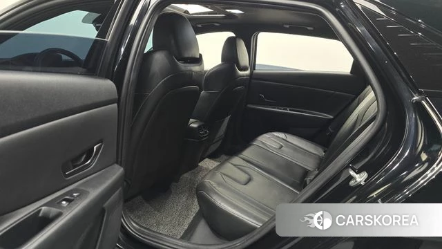 Hyundai Avante (CN7) 2021 Черный из Кореи, фото 2