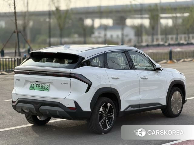 Geely Galaxy Galaxy L7 2026 Белый из Китая, фото 2