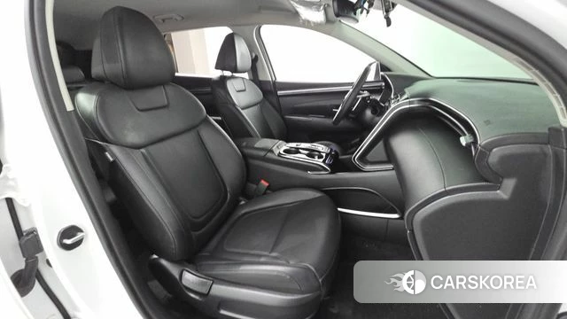 Hyundai Tucson (NX4) 2022 Белый из Кореи, фото 2