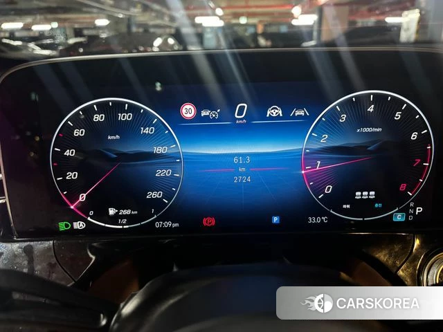 Mercedes-Benz E-Class W214 2025 Черный из Кореи, фото 2