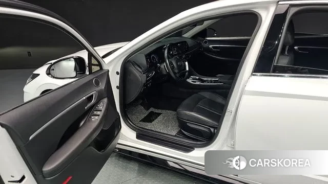 Hyundai Sonata (DN8) 2022 Белый из Кореи, фото 2