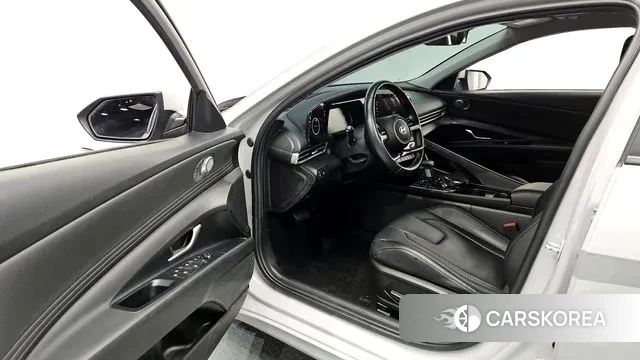 Hyundai The New Avante (CN7) 2023 Серый из Кореи, фото 2