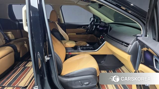 Kia Carnival 4th generation 2022 Черный из Кореи, фото 2