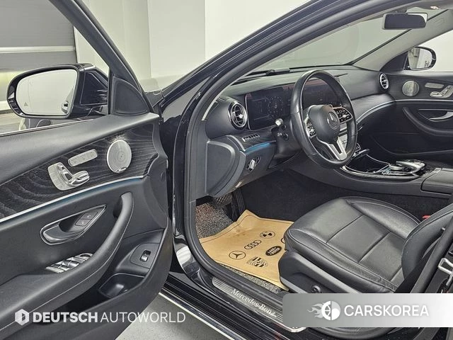 Mercedes-Benz E-Class W213 2018 Черный из Кореи, фото 2